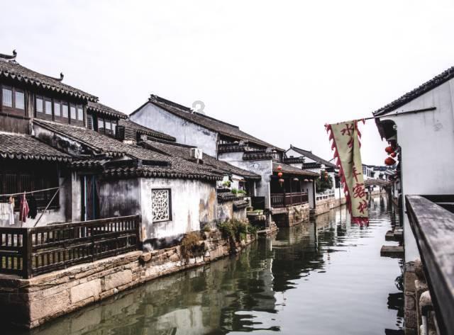 为什么我总是不合群-发现和分享你感兴趣的话题
